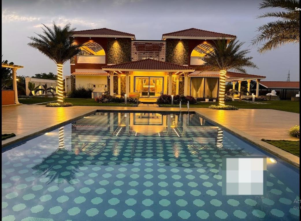 Redhomex Cove Castle Villa Hyderabad Exterior photo