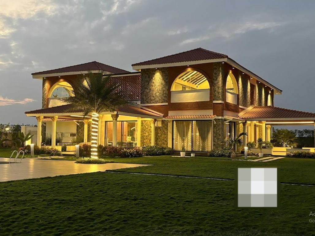 Redhomex Cove Castle Villa Hyderabad Exterior photo